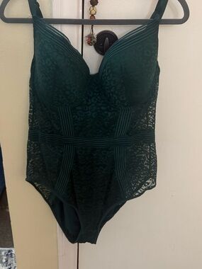 Emerald green lace leopard Bodysuit